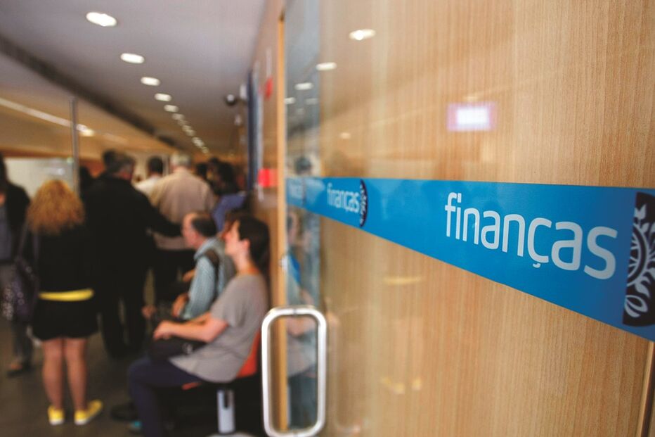 fisco, milhão, contribuinte, euros, IRS, Supremo Tribunal Administrativo 