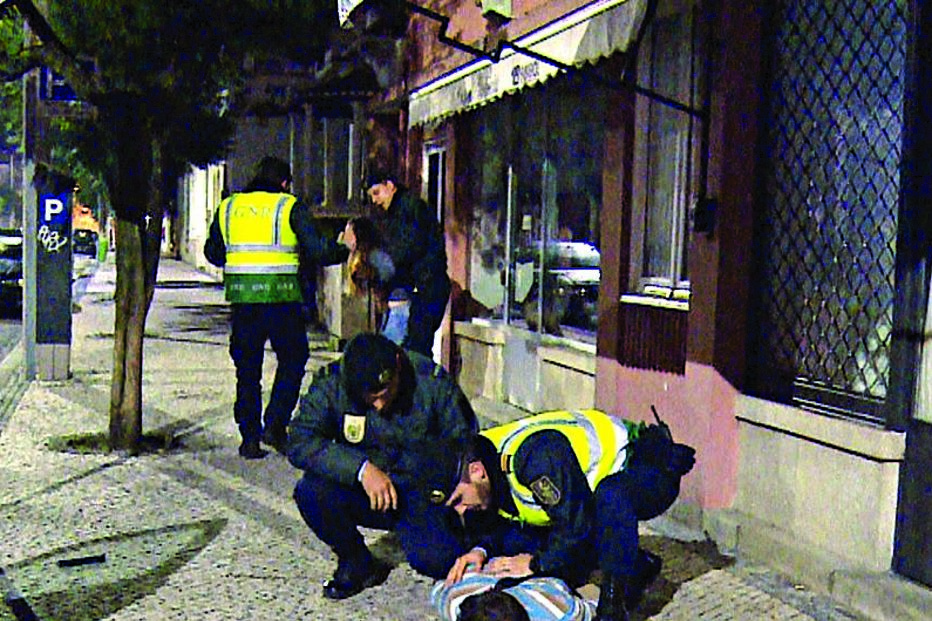 algemado, Bruno, fuga, carta apreendida, droga, álcool, Oliveira de Azeméis, GNR, café Convívio