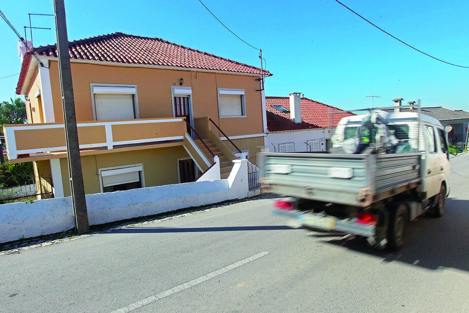 casal, terror, idosa, Delmina, Quintola de Santana, Sesimbra