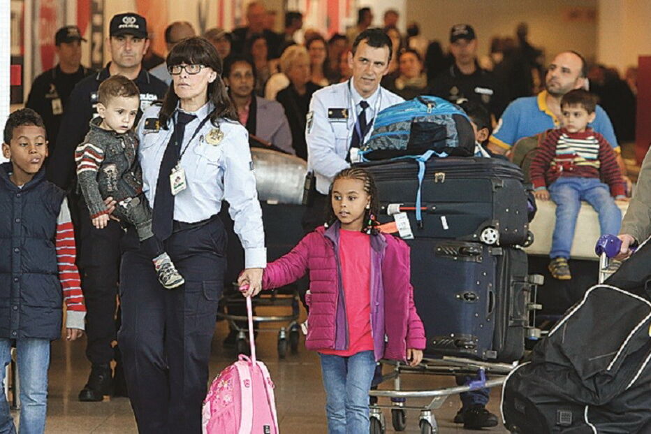 refugiados, sírios, Portugal, Portela, Lisboa, aeroporto, migrantes, 