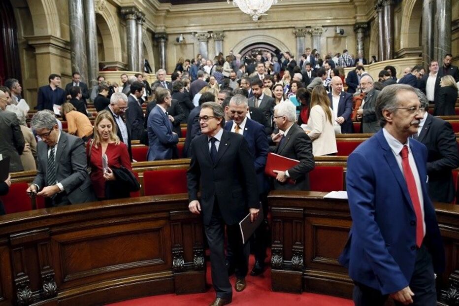 10-11-2015_04_45_33 35 catalunha.jpg