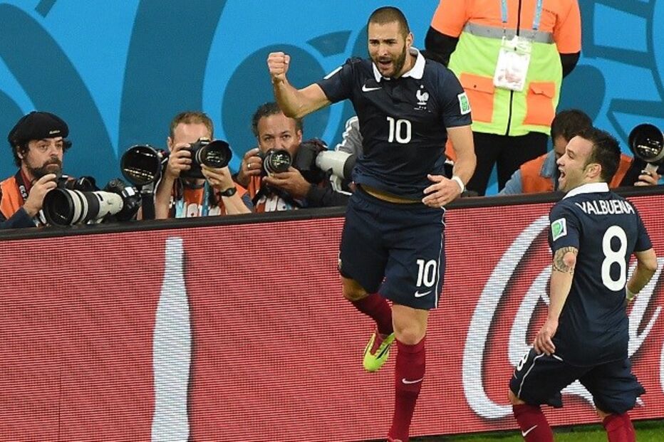 10-11-2015_22_18_24 35 escutas.jpg