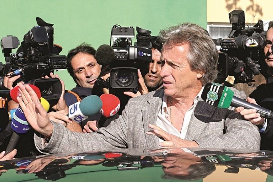 10-11-2015_23_44_42 10.11 jorge jesus.jpg