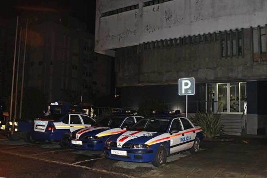 PSP, Polícia de Segurança Pública, agente, Picua, Águas Santas, Maia, esquadra