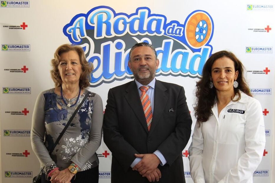 pneus, brinquedos, Cruz Vermelha Portuguesa,  oficinas de automóveis