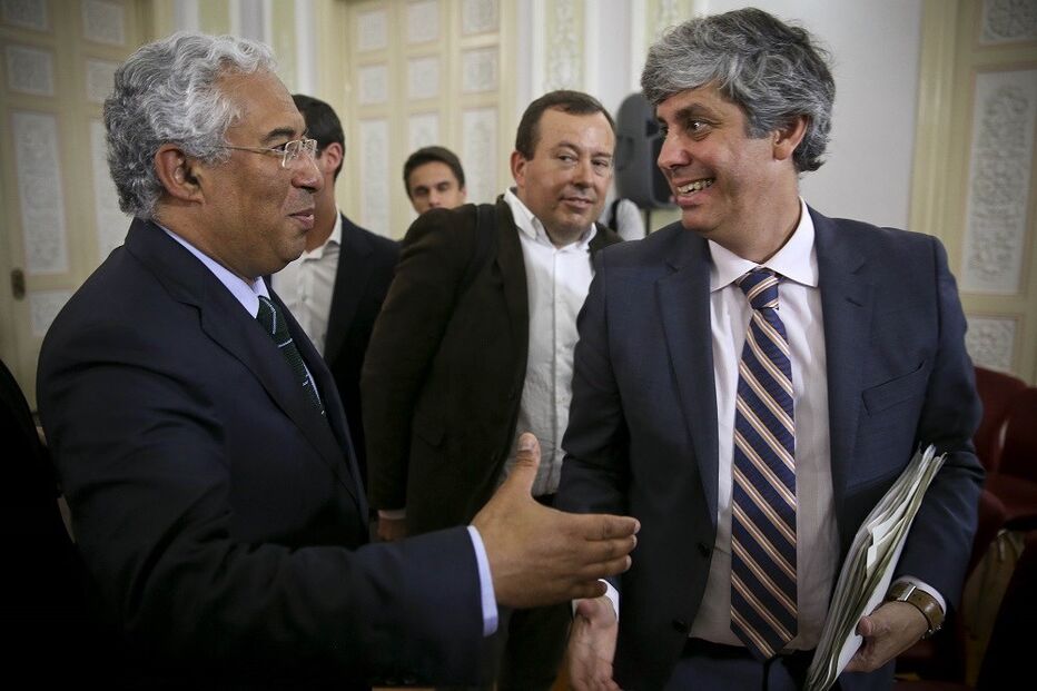 IRS, pobres, António Costa, Mário Centeno, PS, João Galamba