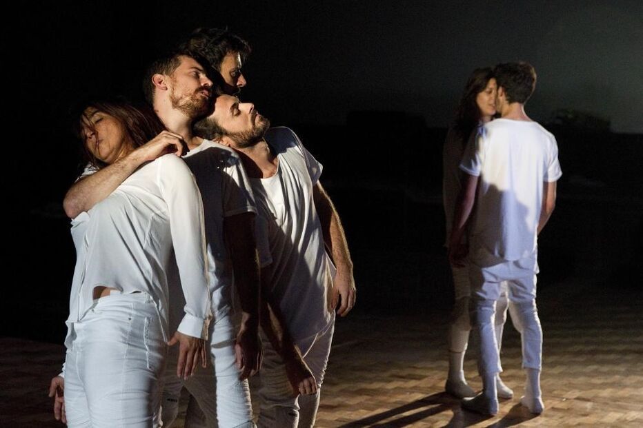 15-11-2015_05_55_44 43 teatro.jpg