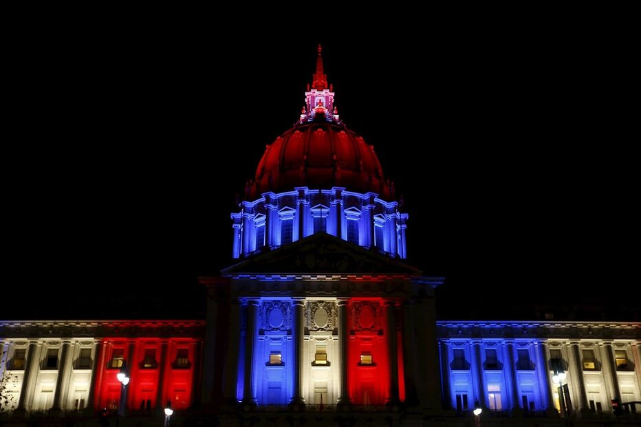 massacre, Paris, atentado, terrorismo, monumentos, França, homenagem
