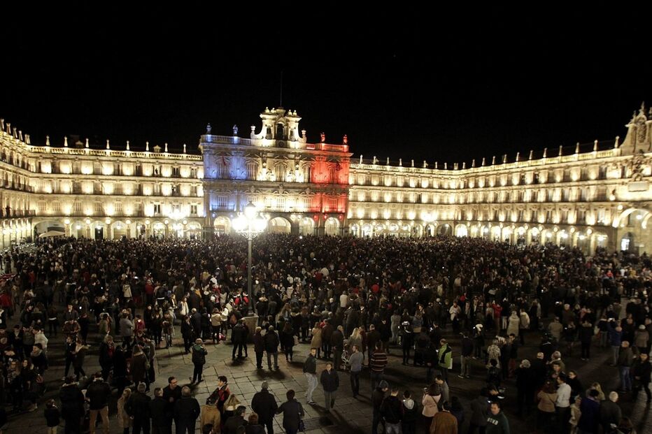 massacre, Paris, atentado, terrorismo, monumentos, França, homenagem