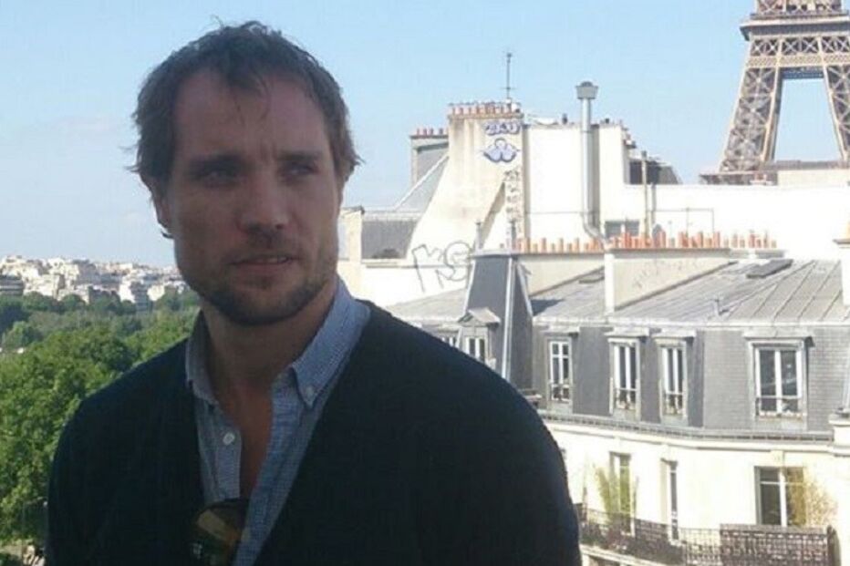 Atentados, terrorismo, Paris, França, bombistas-suicidas