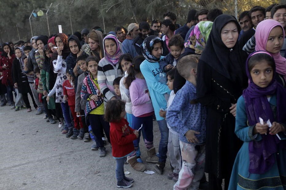 Amnistia Internacional, penalização, Espanha, Grécia, Bulgária, Hungria, violações, Código de Fronteiras Schengen, demografia, questões sociais, imigração, refugiados