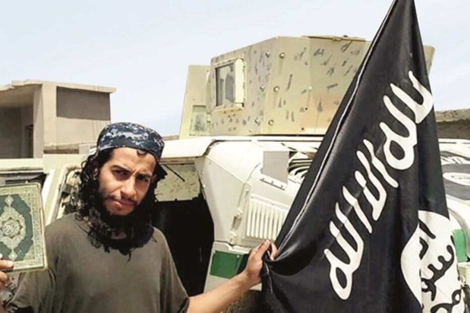 17-11-2015_00_52_53 6-7 isis.jpg