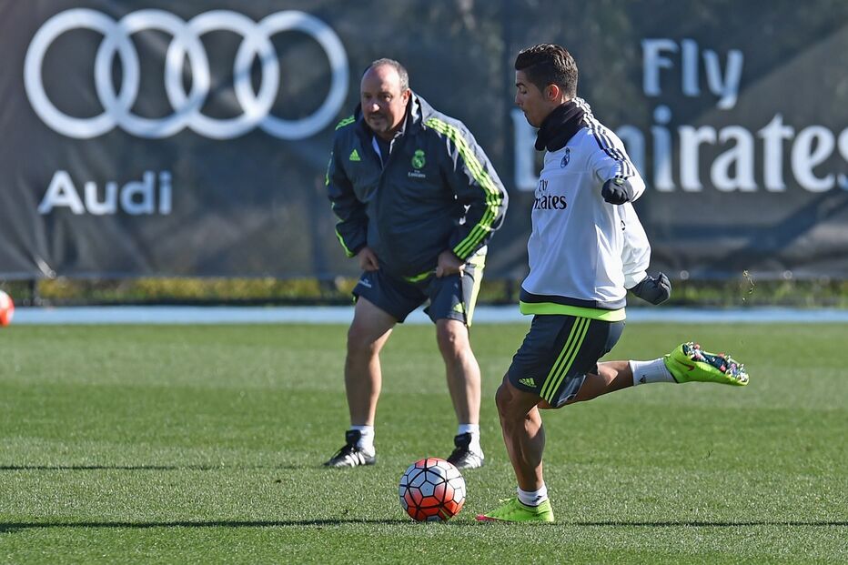 19-11-2015_05_43_42 35 ronaldo, benítez.jpg