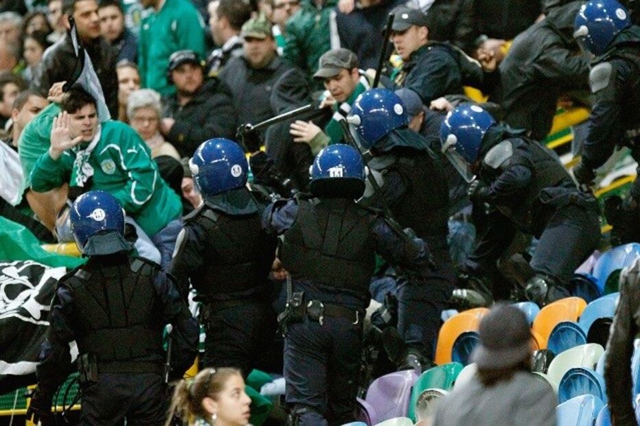 Sporting, Benfica, Estádio José de Alvalade, Paris, França, PSP
