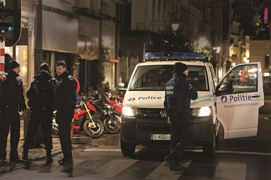 Salah Abdeslam, terror, terrorismo, Bruxelas, Paris, atentados, polícia, Liège, BMW