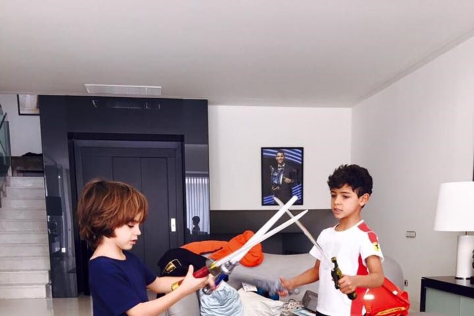 Katia Aveiro, banho, filho, sobrinho, mãe, tia, maternidade, José Diniz, Cristianinho, pintar, pintura, pele, brincadeira, crianças, primos