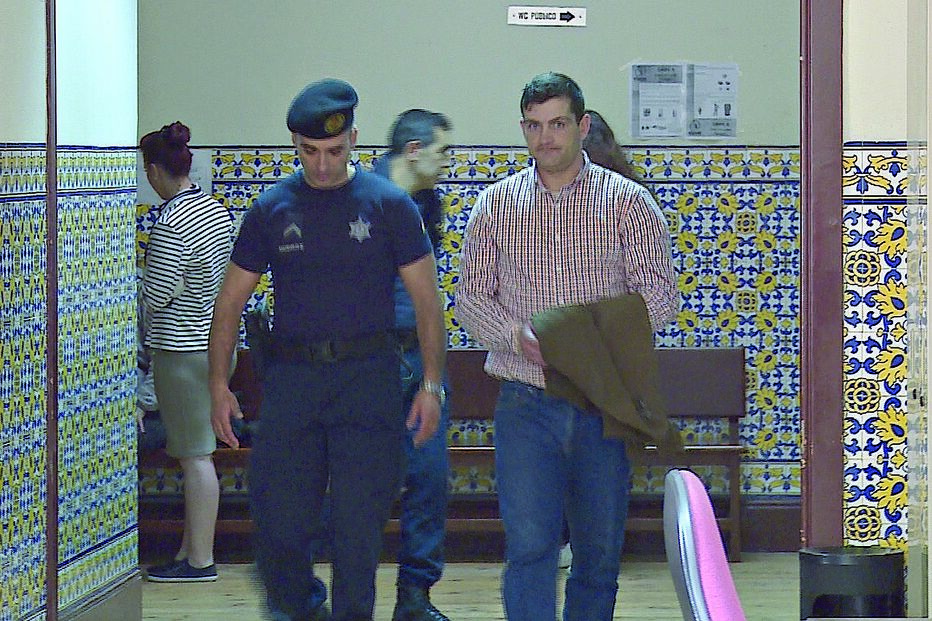 mata, facada, António Toyota, coração, Porto