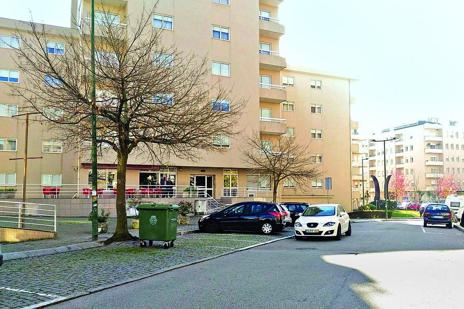 assalto, metralhadora, gang, cilada, vendedores, ourives,  Vila Nova de Gaia, pj porto