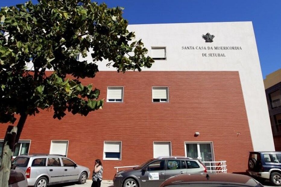 Ministério Público, Santa Casa da Misericórdia de Setúbal, Cardoso Ferreira, PJ, Segurança Social, António Gomes