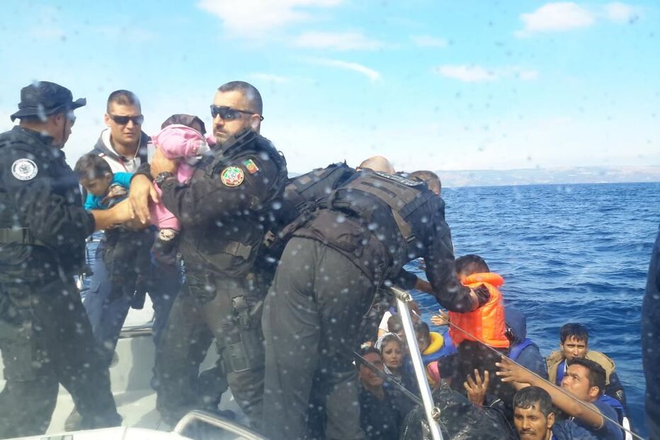 Polícia Marítima, Grécia, Lesbos, salvamento, porto de Skala Sikaminea