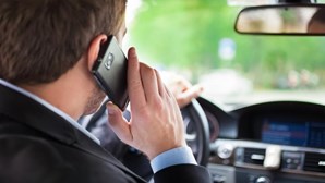 "Phone Off - A conduzir não uses o telemóvel": GNR e PSP arrancam com campanha de fiscalização