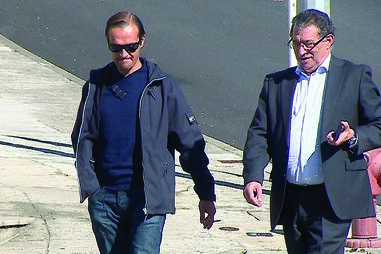 Condenados por fabricar dólares 