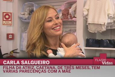 Carla Salgueiro radiante com a maternidade