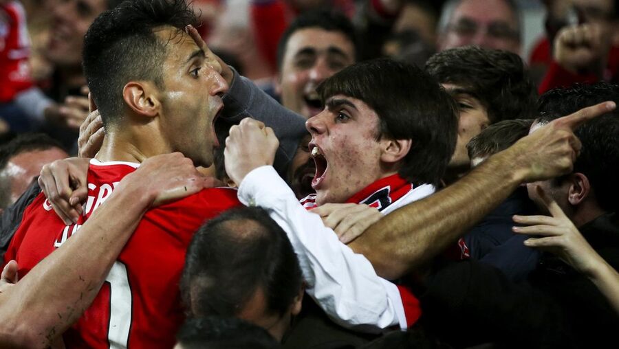 Jonas marcou dois golos e fez uma assistência este domingo no Estádio da Luz