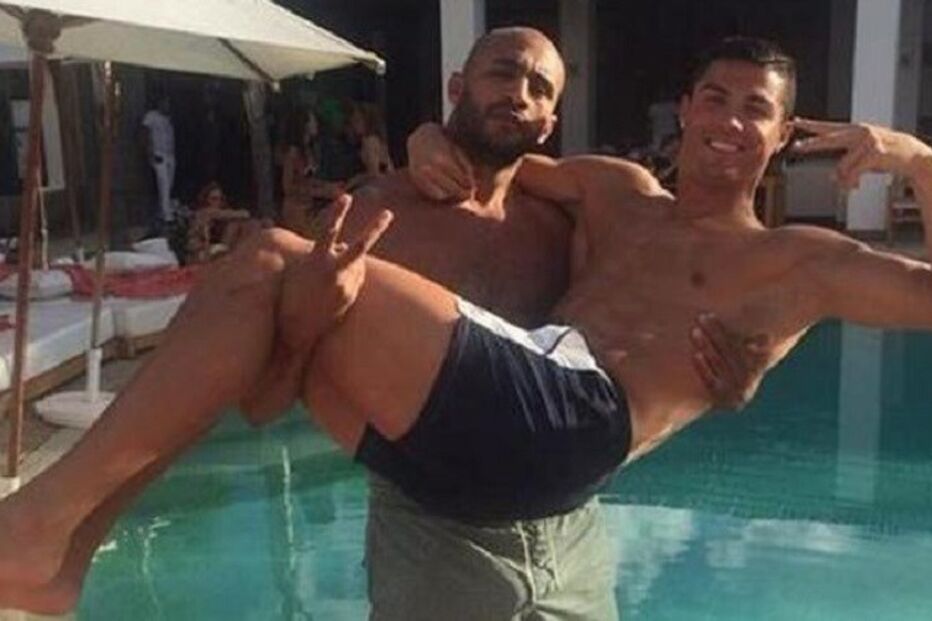 03-12-2015_22_10_48 42 badr hari.jpg