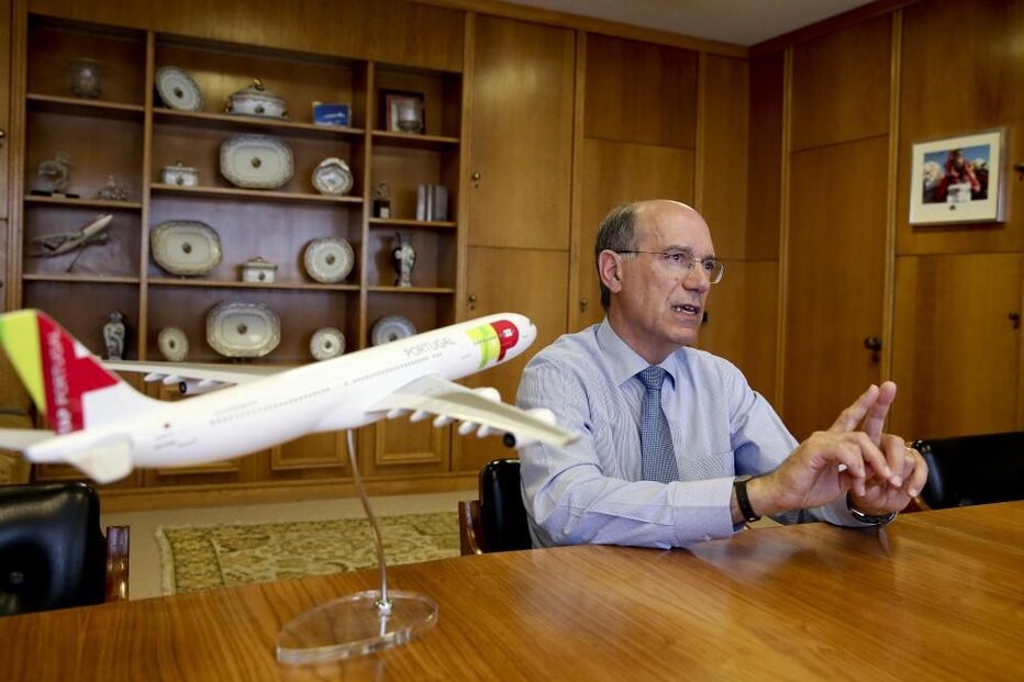 TAP, Fernando Pinto, sobretaxa, economia, negócios e finanças, turismo, transportes, aviação