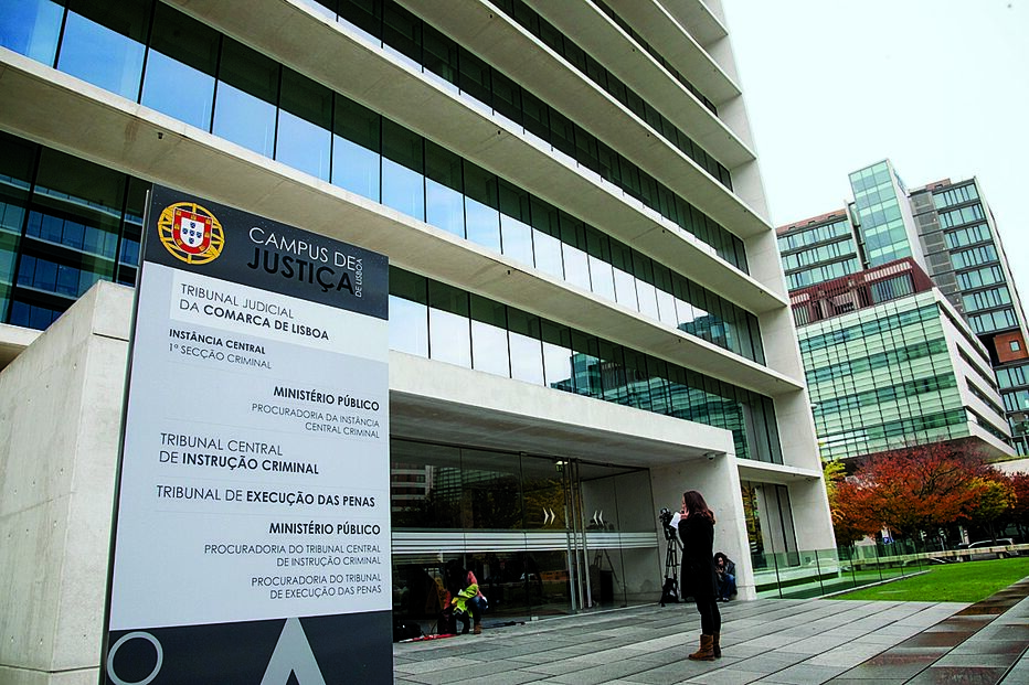 Saca 3 milhões a firmas falidas 