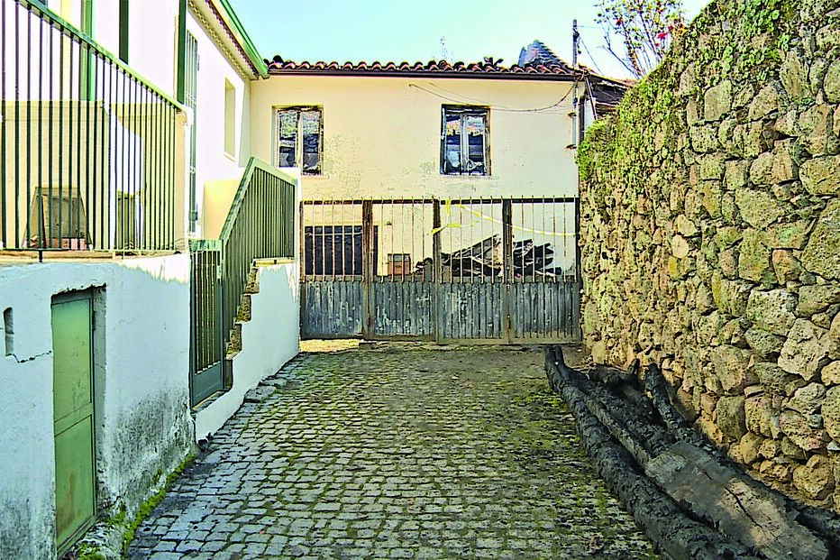 incêndio, casa, idosas, irmãs, óbito, morte, chamas, Eira Queimada, Tarouca