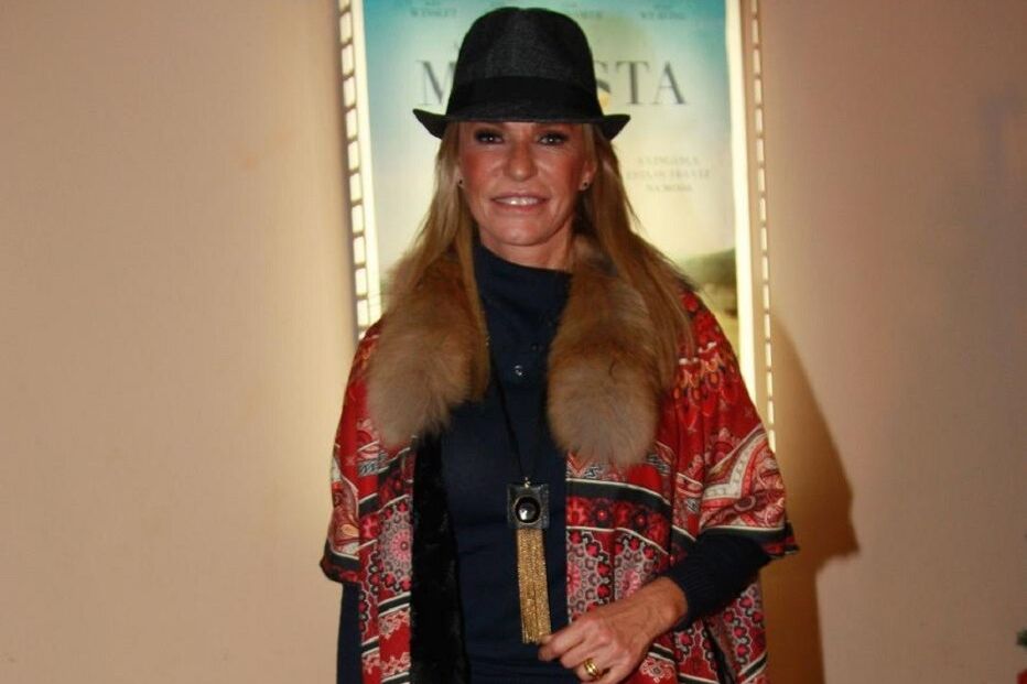 Cinha Jardim, acidente, socialite, susto, distracção, auto-estrada, Cascais