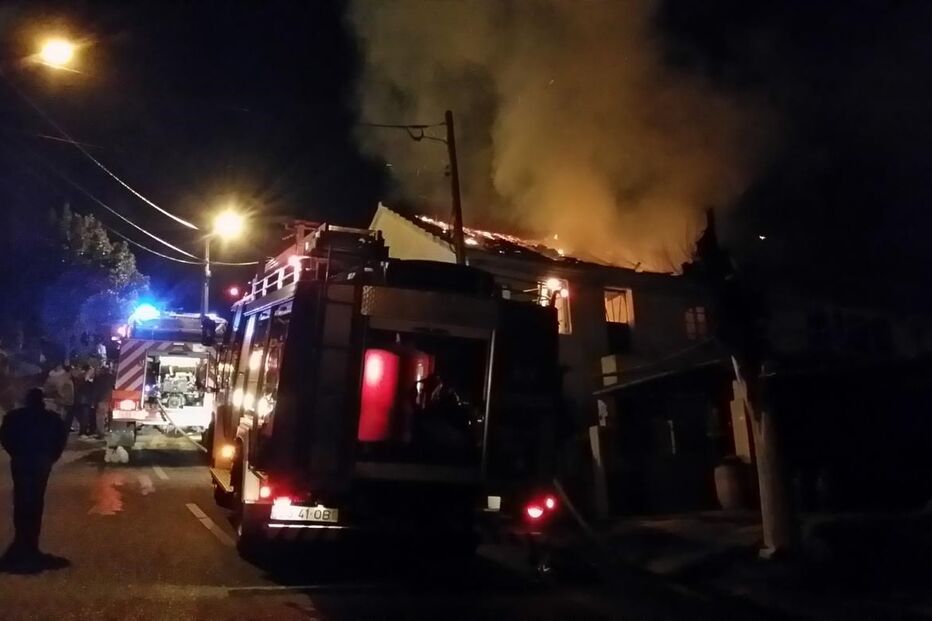 incêndios, Covilhã, Cantar-Galo, Castelo Branco, acidentes e desastres, Comando Distrital de Operações de Socorro