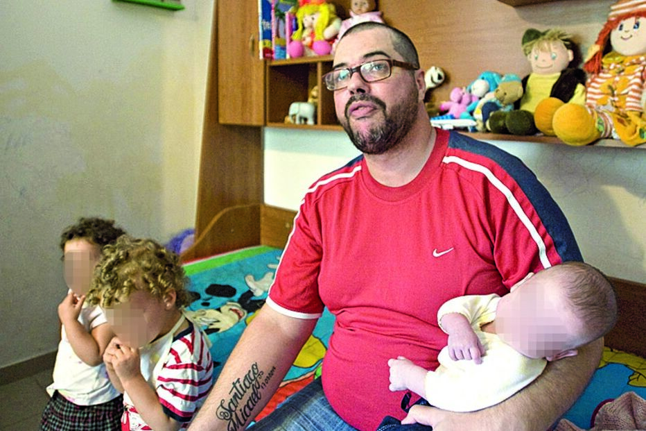 gémeos, pais, Algarve, Comissão de Menores, Comissão de Proteção de Crianças e Jovens, Faro, Refúgio Aboim Ascensão, Samuel Garcia