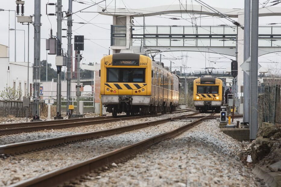 CP, SNTSF, Sindicato Nacional dos Trabalhadores do Setor Ferroviário, greve, trabalho, economia, negócios e finanças, transportes, transporte ferroviário