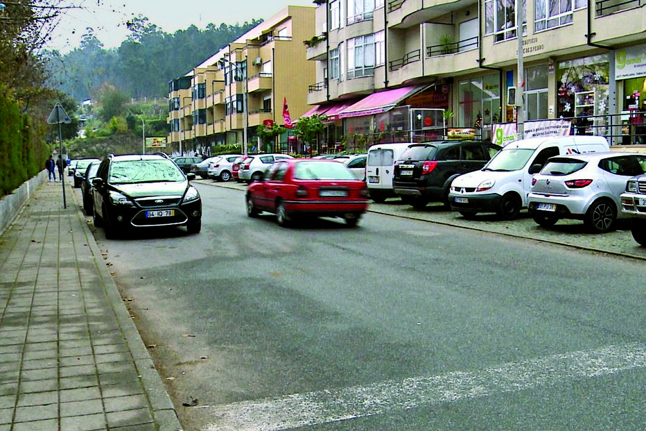 menor, menina, carrinha, gás, atropelamento, mãe, Nova de Sobrado, Sobrado, Castelo de Paiva