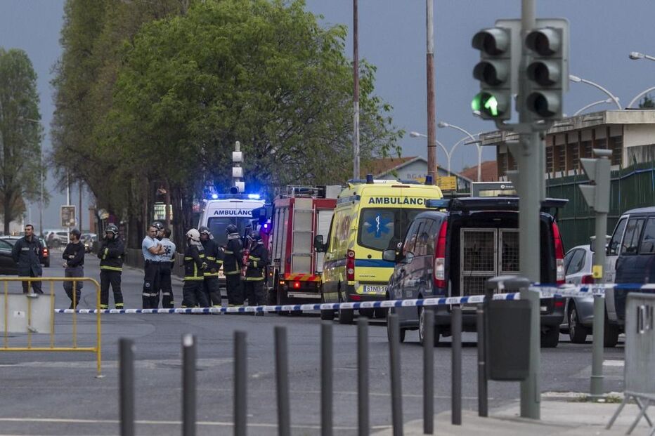 terrorismo, ambulâncias
