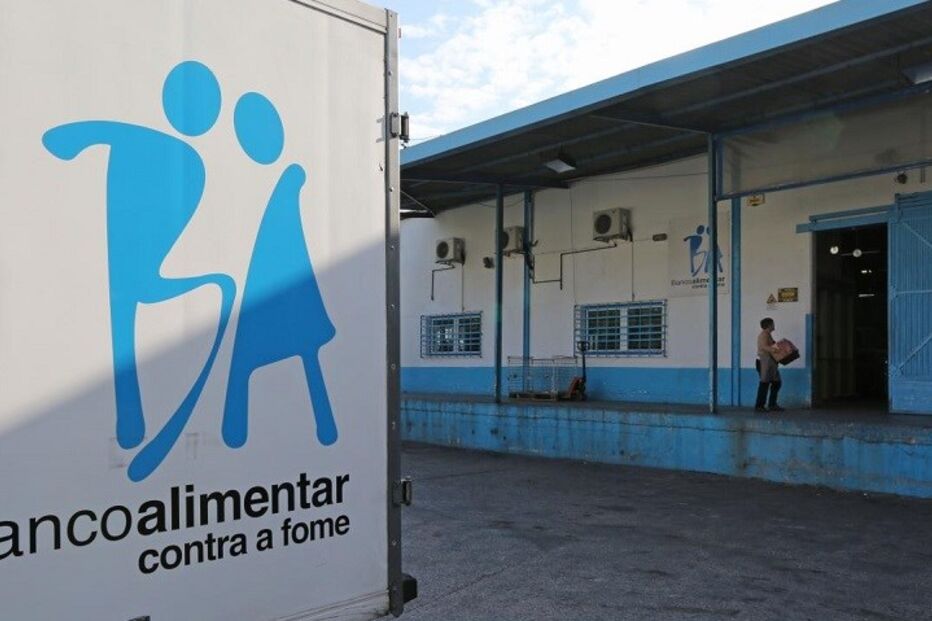 Pobreza, Natal, solidariedade