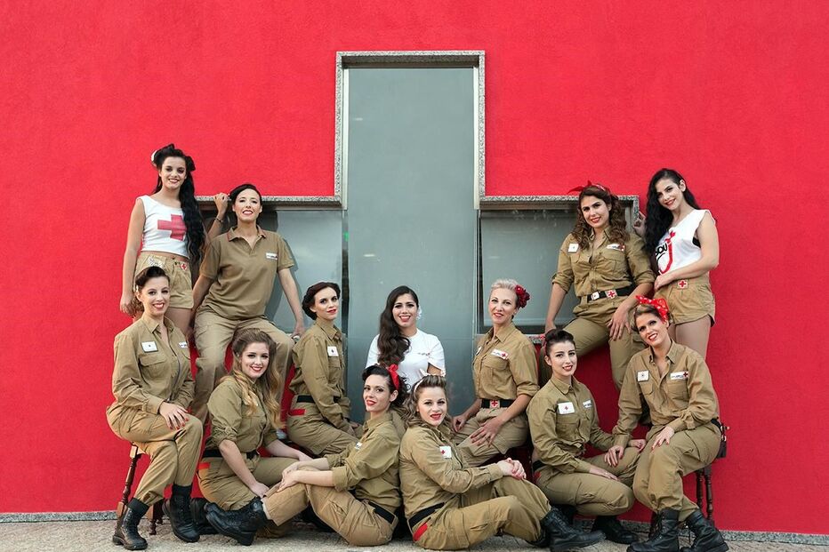 Socorristas da Cruz Vermelha, calendário, arrojado, Vilela, Paredes