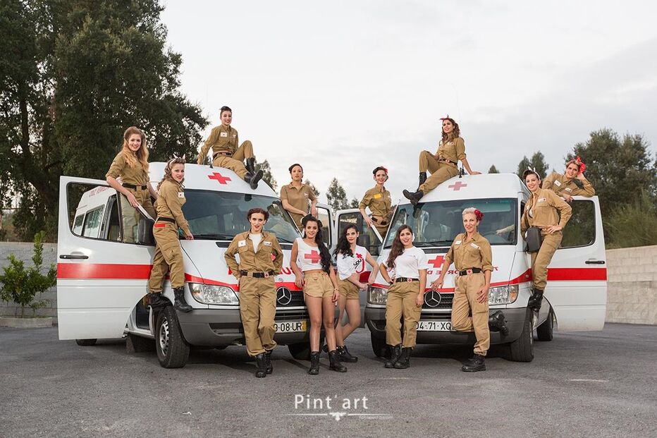 Socorristas da Cruz Vermelha, calendário, arrojado, Vilela, Paredes