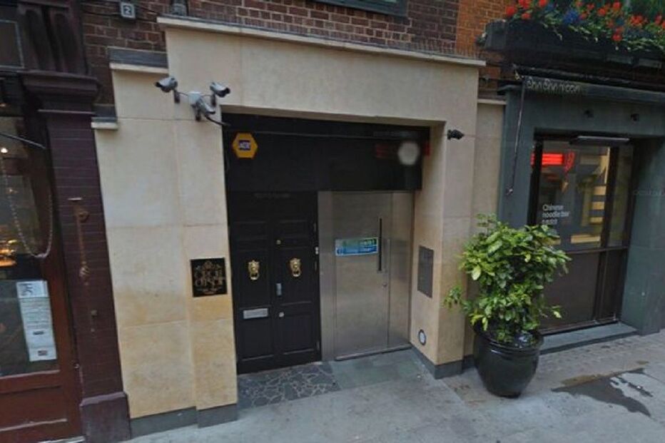 Violação, penetração, Ehsan Abdulaziz, Reino Unido, discoteca, boleia, relações sexuais, sexo