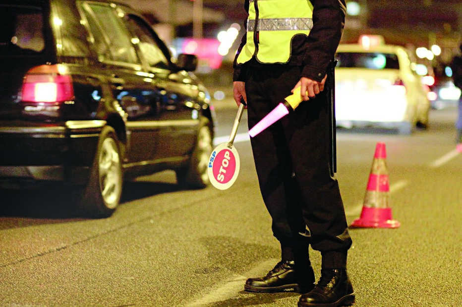 vinho, advogado, crime, PSP, oficial, Alexandre Pessoa Vaz, álcool, detido, Coimbra, juízes desembargadores, Luís Teixeira, Vasques Osório