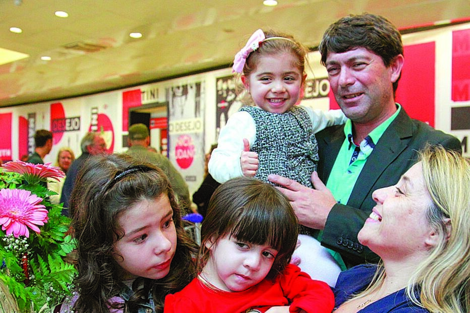 Miriam Aleixo, dádivas, solidariedade, deformação congénita, perna