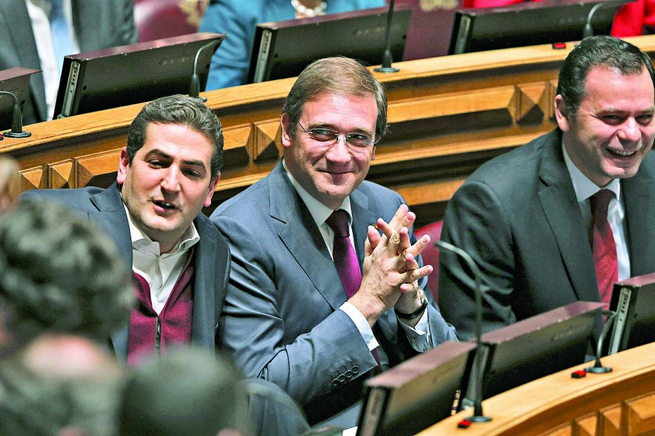 Passos Coelho, António Costa, PSD, Governo, oposição, Marques Mendes