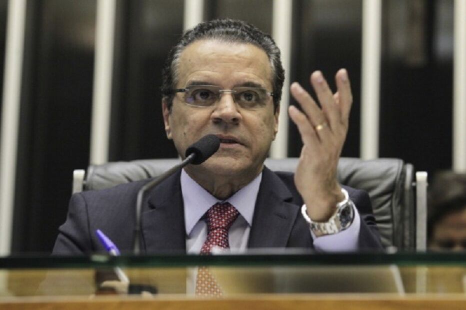 Polícia Federal, política, crime económico