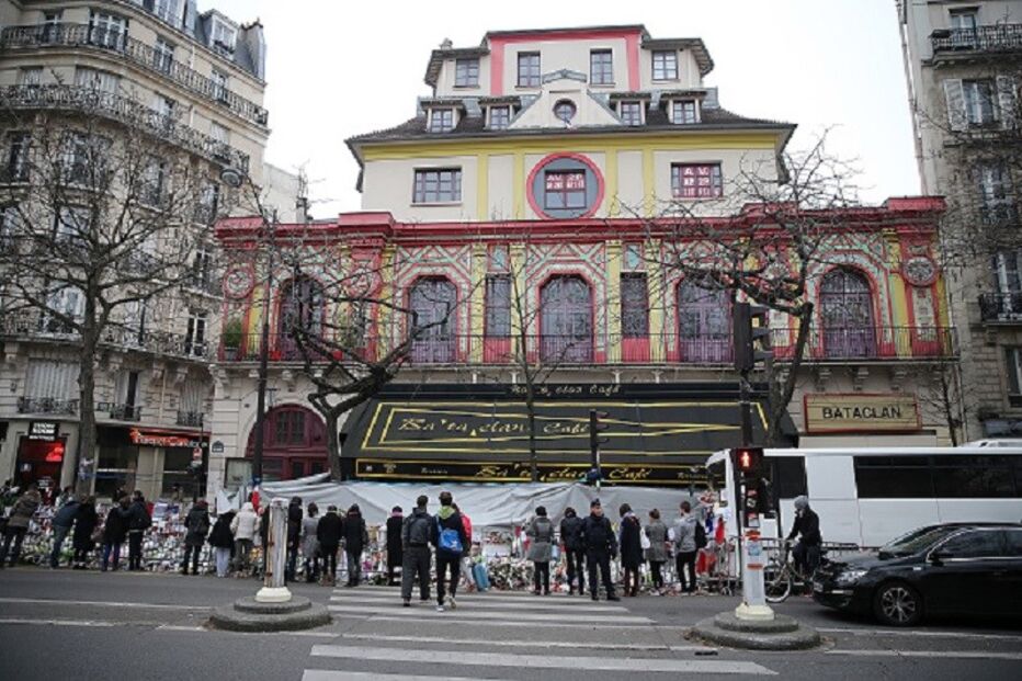 Le Canard Enchaîné, Paris, terrorismo, bataclan