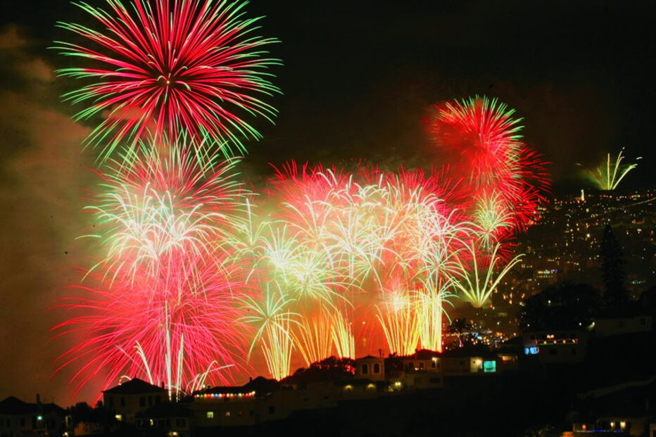 Passagens de Ano, réveillon, festa, música, país, Portugal