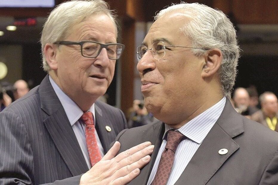 19-12-2015_04_52_37 34 costa.jpg