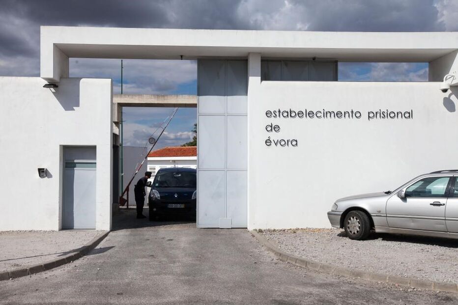 José Sócrates, Estabelecimento Prisional de Évora, visita, Operação Marquês